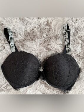 Victoria's Secret Very Sexy Bra - Rhinestone Logo Straps💎 - NWOT